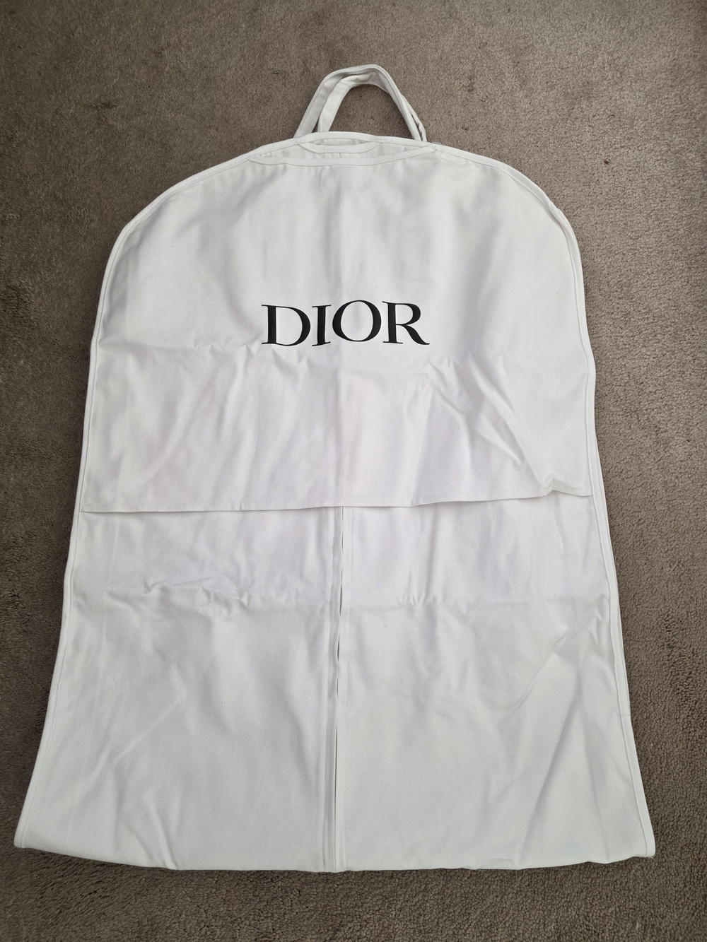 DIOR White Garment Bag🥳🥳❌❌